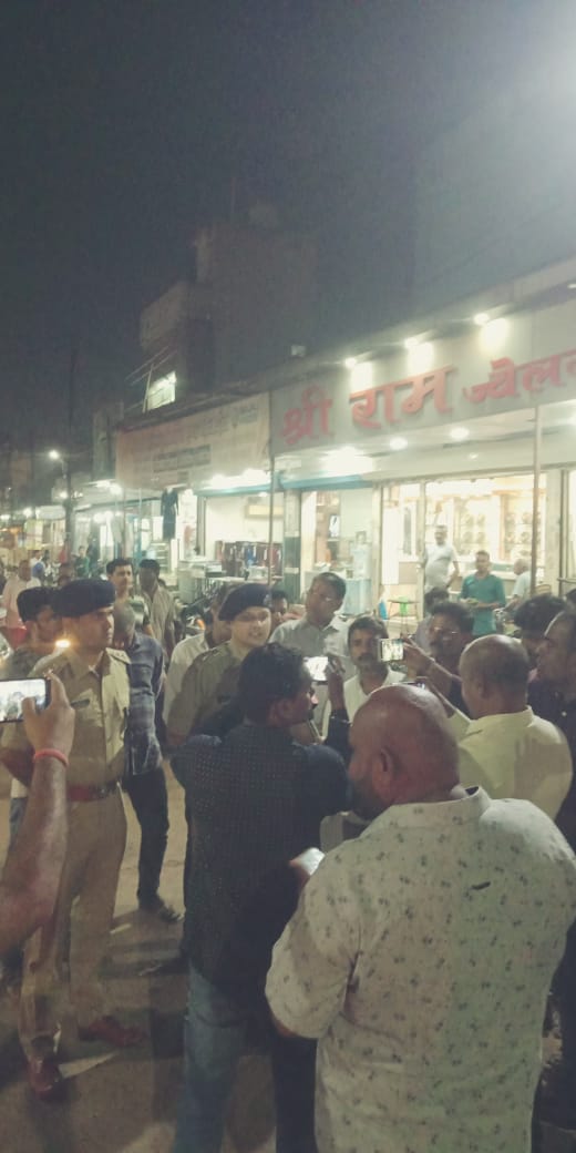 जिले के प्रमुख बाज़ारों में पार्किंग को लेकर दुर्ग एसपी  डॉ. अभिषेक पल्लव,  सख्त निर्देश।, लोगों से की सहयोग की अपील