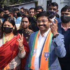 Nagar Nigam Prayagraj : आरक्षण सूची ने पलटा पासा, पूरी नहीं हुई ‘नंदी’ की ‘अभिलाषा’