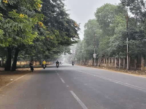 UP: कोहरे और ठंड के चलते कक्षा एक से लेकर आठवीं तक के स्कूल 11 जनवरी तक बंद, विभाग ने दिए आदेश