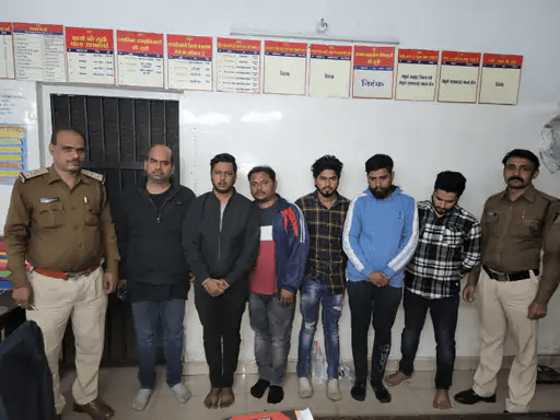 सरकारी पैसे से सट्टा : रेलवे में 1 करोड़ 80 लाख का गबन:वैगन रिपेयर शॉप का ऑफिस अधीक्षक गिरफ्तार, IPL मैच में सरकारी पैसों से लगाता था सट्टा