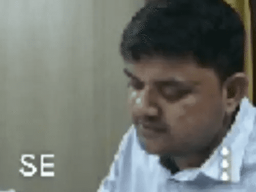 ‘बिजली बिल न चुकाएं तो घरों में आग लगा दो’:सहारनपुर में अधीक्षण अभियंता ने सुनाया फरमान; MD ने किया सस्पेंड